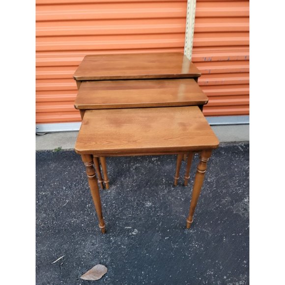 Ethan Allen Accents Vintage Ethan Allen Stacking Nesting Table Set